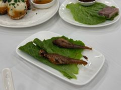 蜜汁烤子鱼-瑞福园联谊餐室(茂名南路店)