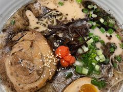 博多拉面-雷神拉面(财富中心玉米楼店)