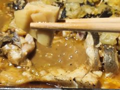 黄金酸辣-鱼酷活鱼烤鱼(北美店)