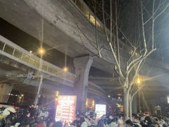 -老街烧烤大排档·地道湖北菜·龙虾馆(汉口火车站店)