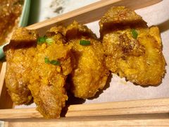 蛋黄鸡翅-弄堂里(西溪龙湖天街店)