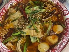 -泉哥小平房串店