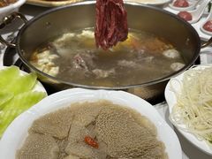 -犇鼎牛潮汕牛肉火锅(新辰里学清路店)