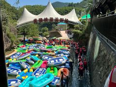 -虎啸峡漂流
