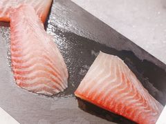 -腾阁自助餐厅(朝林广场店)