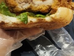 -必胜客(大宁路店)
