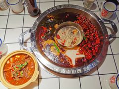 -贤合庄卤味火锅(时代广场店)