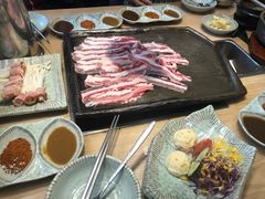 -犟牛家·榴莲烤肉(五棵松店)