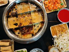 -邓莽子老火锅(中兴路总店)