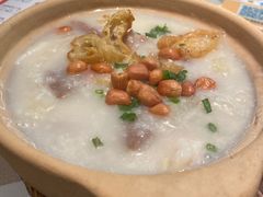 -新大咀港式茶餐厅(宝山万达店)