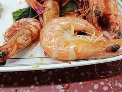 -四囍码头海鲜烧烤自助火锅(外滩南京东路悦荟广场店)