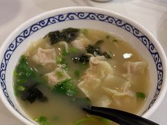 虾仁小馄饨-南八仙·老上海味道(南京东路店)