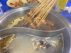 -马路边边·成都串串(翠柏路店)