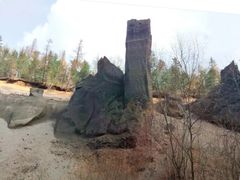 -峡谷浮石林景区