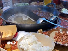 -赵美丽·重庆社区火锅·直营店(火车东站·中豪国际店)