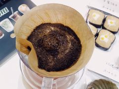 -UNI UNI(环亚凯瑟琳店)