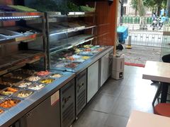 自助取餐区-张亮麻辣烫(中山大道店)