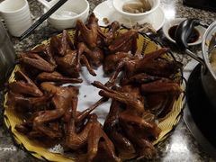 红烧乳鸽-百利鸽王(紫薇路店)