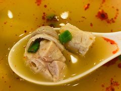 -三两春肚肺汤(崂山路店)