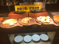 -领鲜活海鲜榴莲自助火锅(东门店)