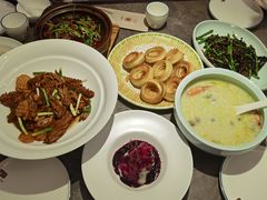 -闫府私房菜(恒隆店)