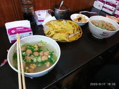 丸子汤-何胖子丸子汤(南海街店)