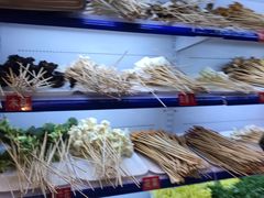 -钢管厂五区小郡肝串串香(南山店)
