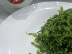 -元唐家宴•经典东北菜(梅市口路店)