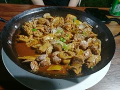 -公寓家常菜馆(海军博物馆店)