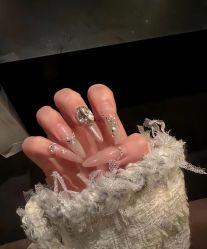 -RL Nail·瑞丽美甲美睫品牌原创店