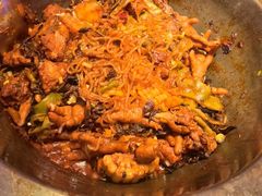 -山河屯铁锅炖(哈西站店)