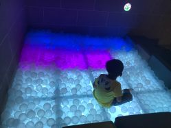 -幻贝家儿童乐园(苏州中心店)