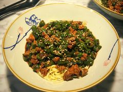 -轻捞慢起面馆(新世界百货店)