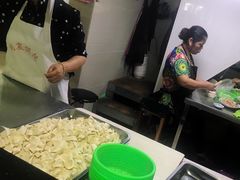 -周震馄饨