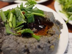 麻豆腐-宝瑞门钉肉饼店