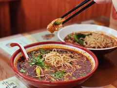 -杨大叔爱面子·四川小吃(岗头店)
