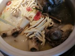-小骨煲金华砂锅(转塘金街美地店)