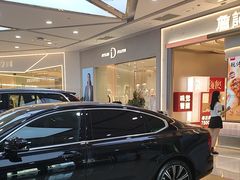 -万达广场(南昌红谷滩店)
