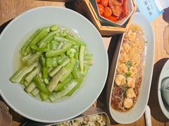 -蜜桃餐厅·伴山(湖滨商业街店)