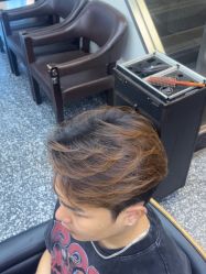 -藤野造型专业烫染接发