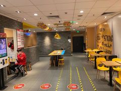 大堂-麦当劳(上藤店)