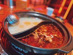清油鸳鸯锅底-串门邻居串串火锅(云南南路店)