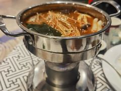冬阴功小火锅-绮梦西湖·云端餐厅(歌德店)