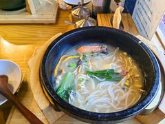 -勺子米线·云南传统小吃市集(四方街店)