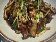 -鲤鱼塘农家山庄