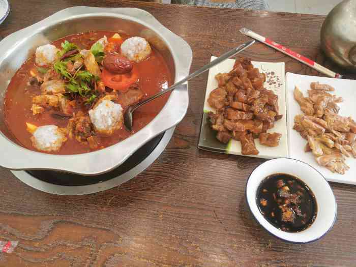 独一处德州五香驴肉馆-"开了十多年的驴肉馆,一直生意火爆 客人络.