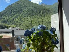 -四姑娘山阿巴郎·藏式花园餐厅