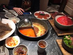 -热火朝天鲜切牛肉火锅(南强街巷店)