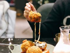 墨鱼芝士饭团-KCOOKING概念韩餐(世茂52+店)