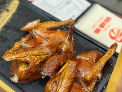 玻璃脆皮乳鸽-羽鸽集·乳鸽专门店·地道顺德菜(岭南站店)